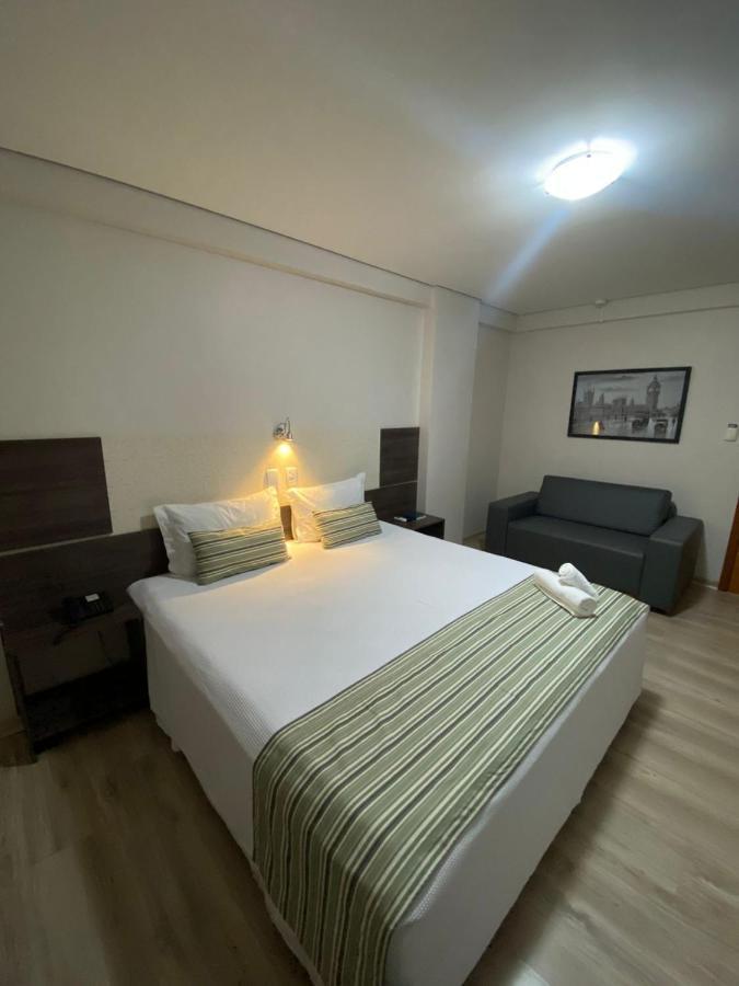 Benos Hotel 산타 호자 외부 사진